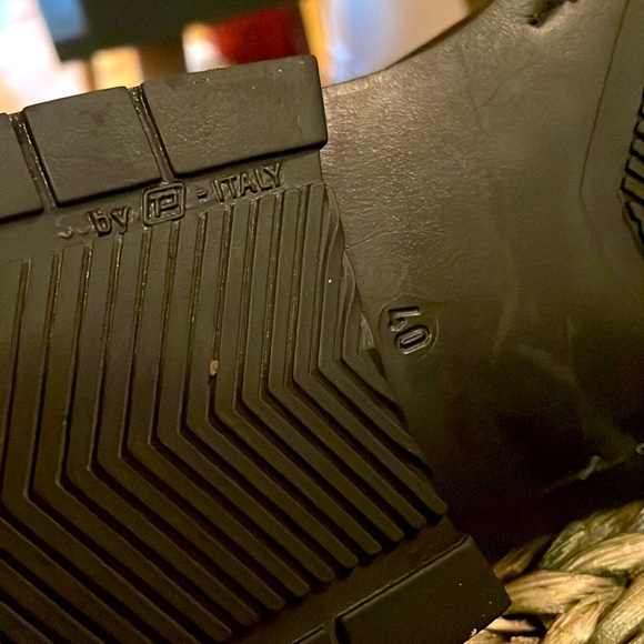 Men’s dress shoes by Mendrez - Picture 4 of 5